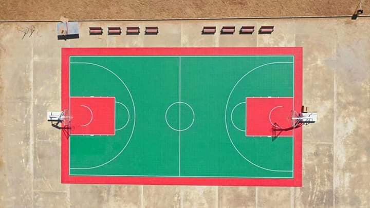العشب الصناعي، ملاع