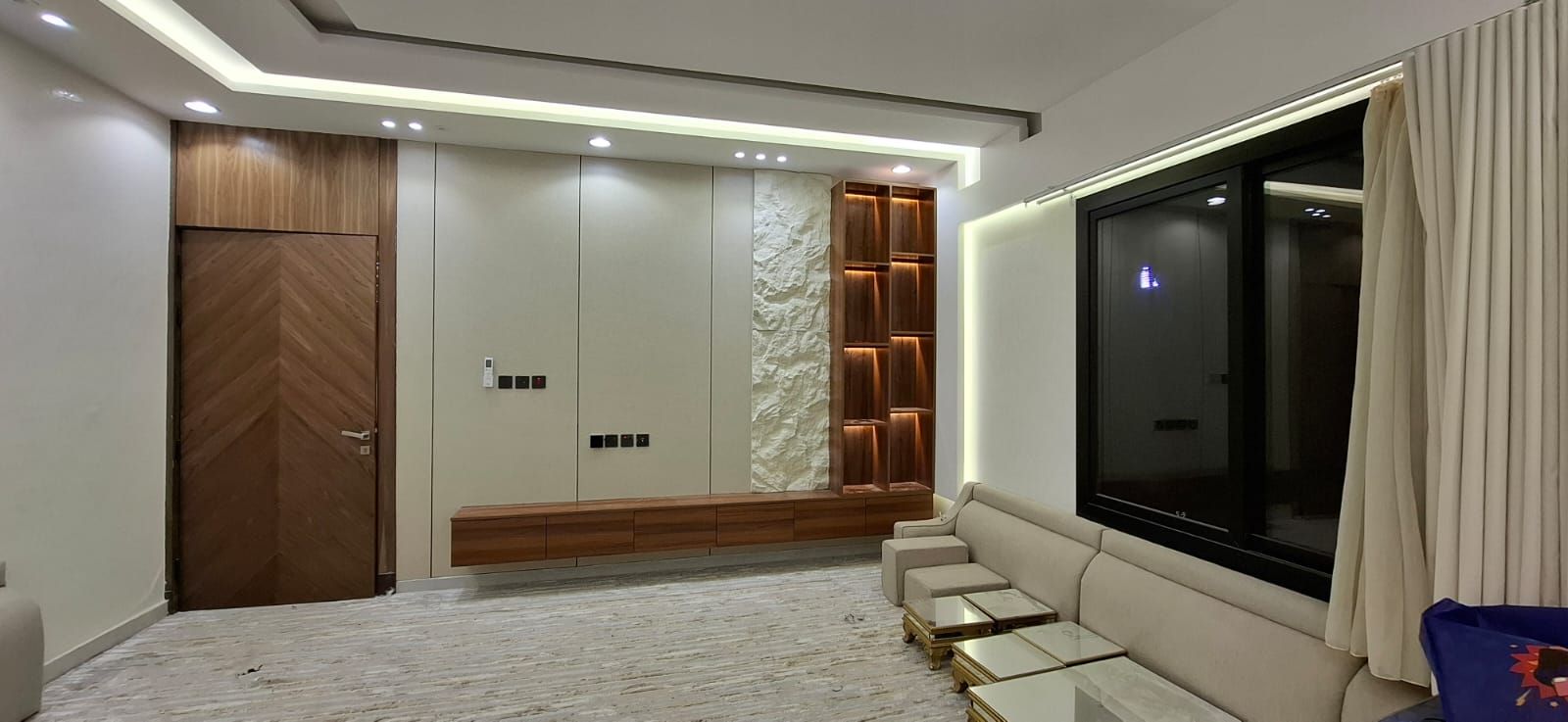 مقاول أعمال الديكورات والدهانات والجبس والترميم