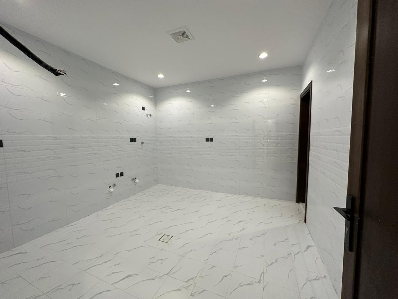 شقق تمليك في حي تيسير