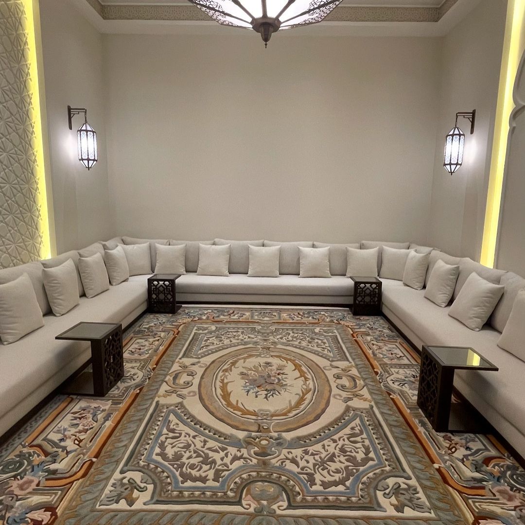 كنب أرضي تفصيل وتفصيل مساند ظهر وتفصيل جميع انواع