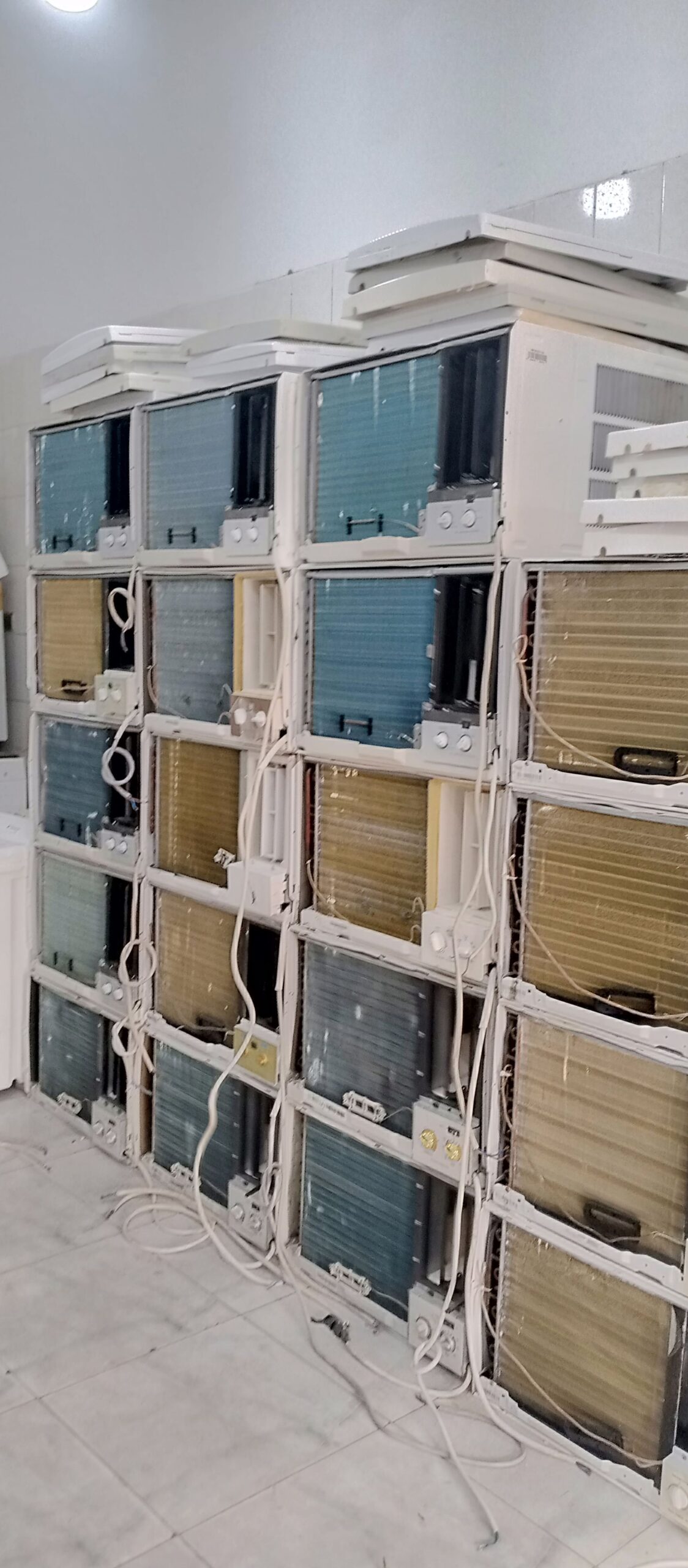 نبيع مكيفات شباك مستعمل نظيف