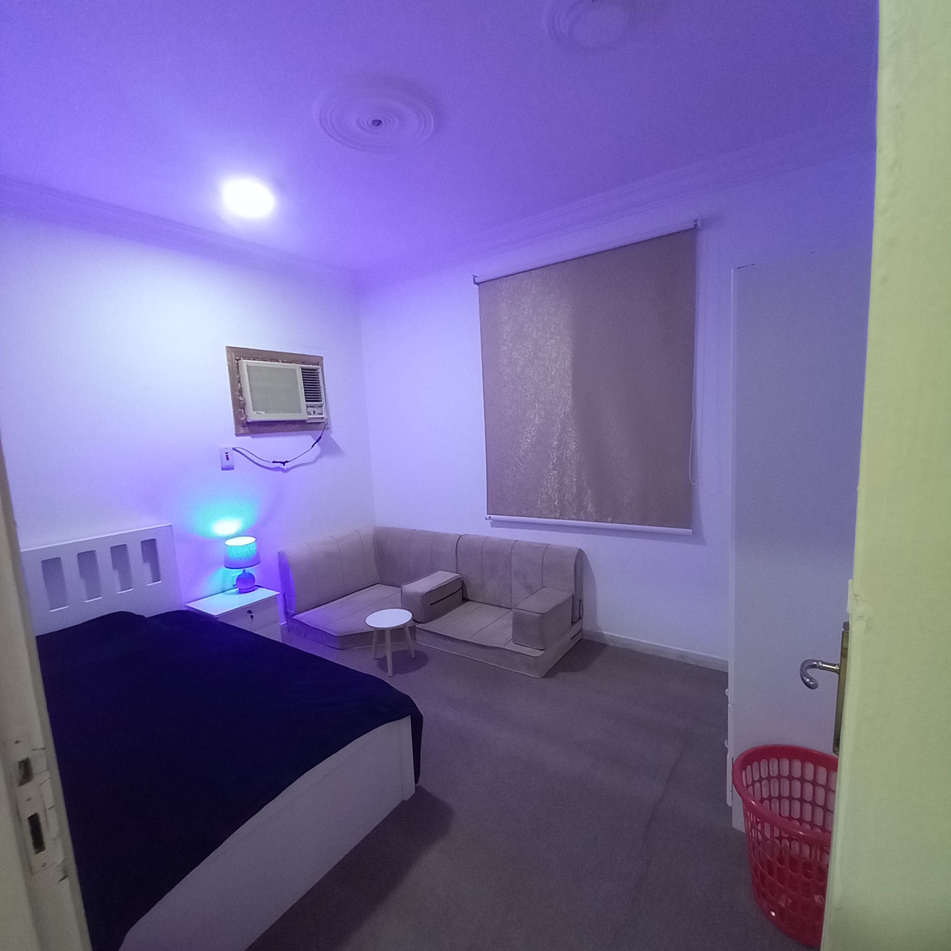 أثاث شقه متكامل للبيع أو التقبيل