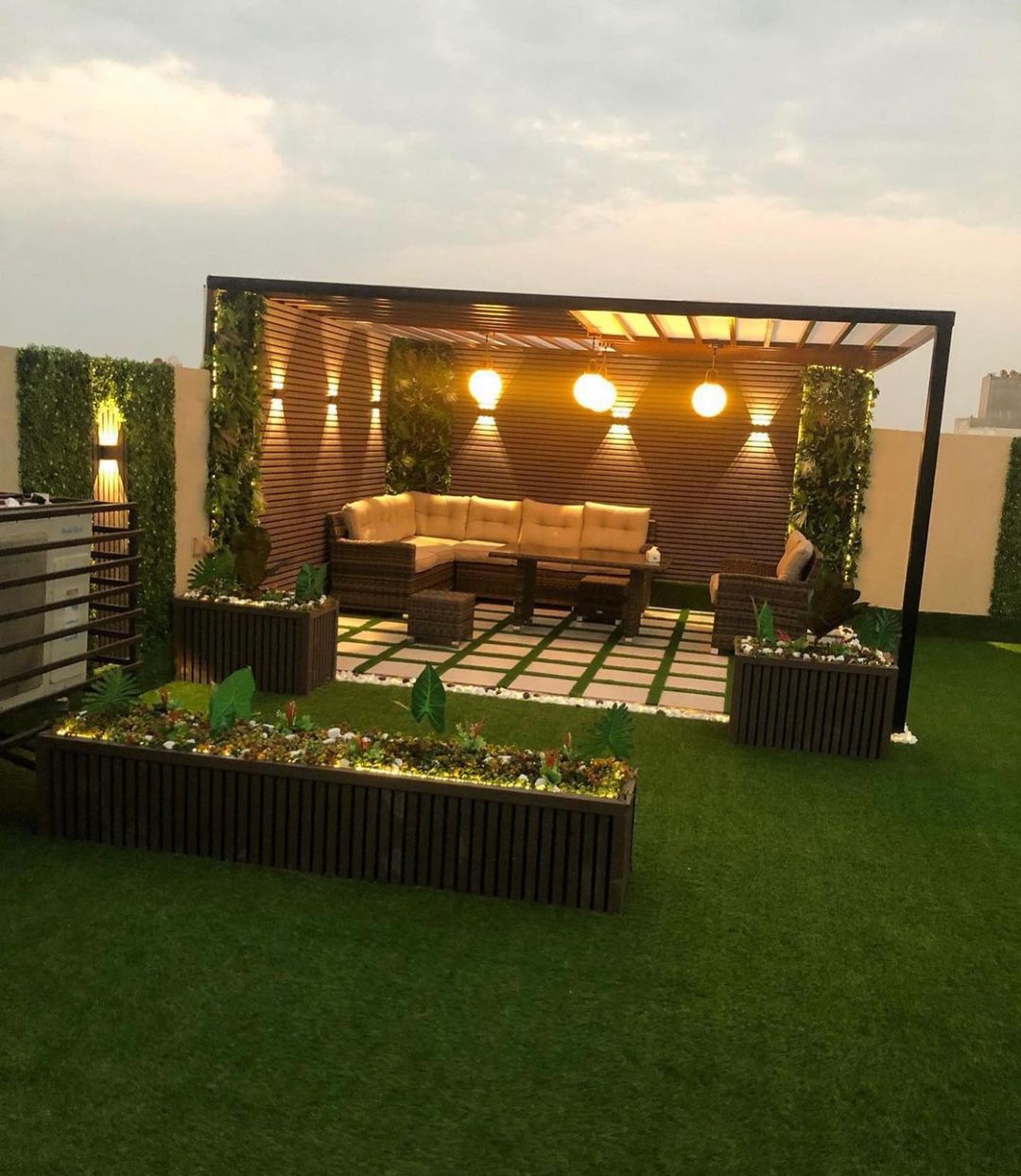 ديكورات والدهانات حديثه