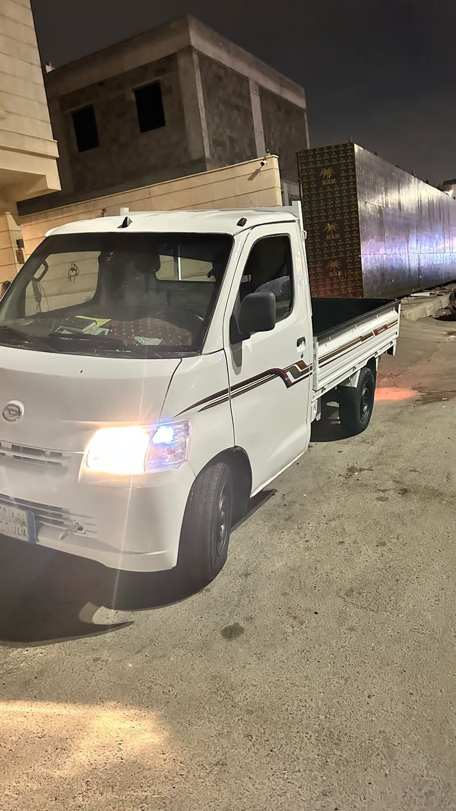 دباب توصيل ونقل العفش