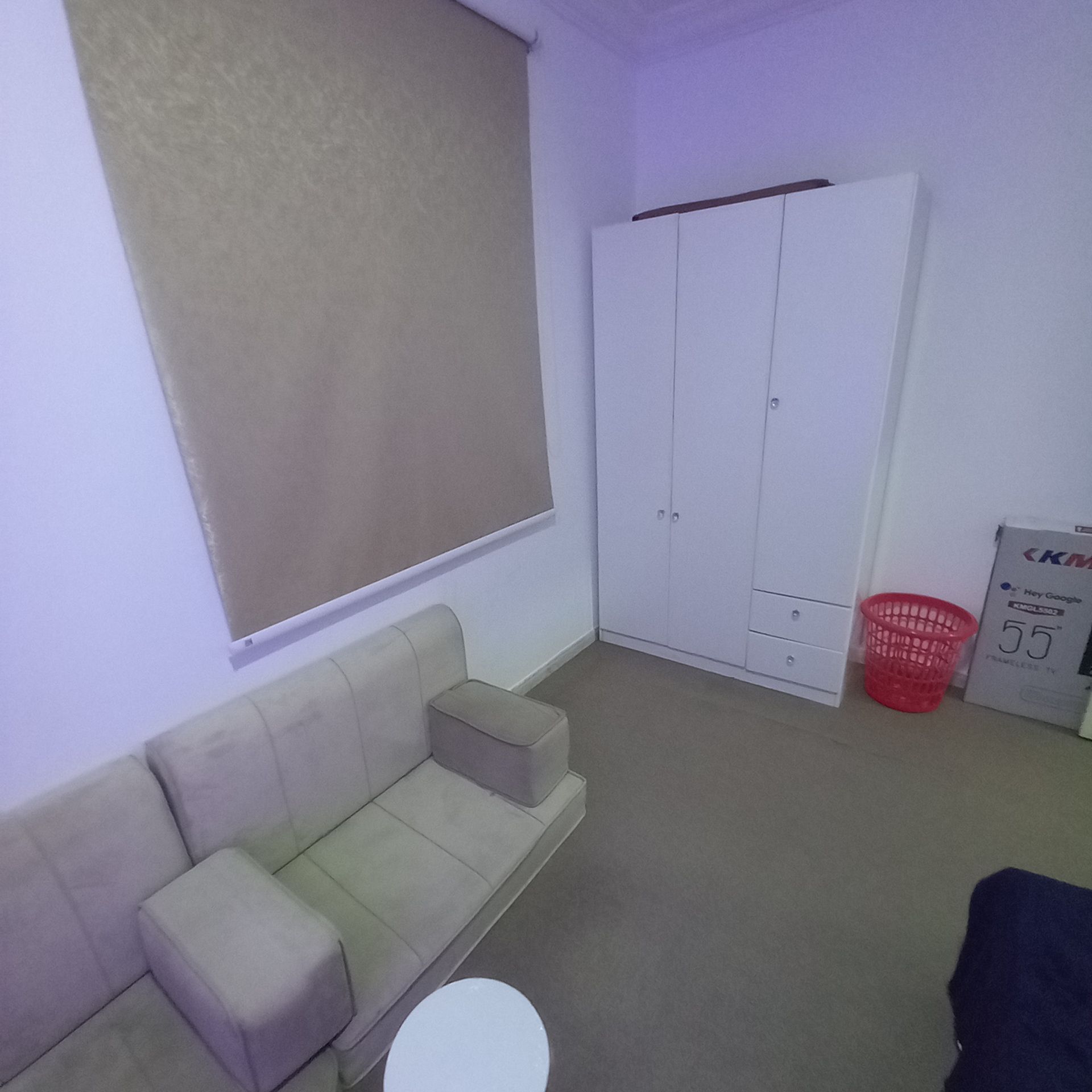 أثاث شقه متكامل للبيع أو التقبيل