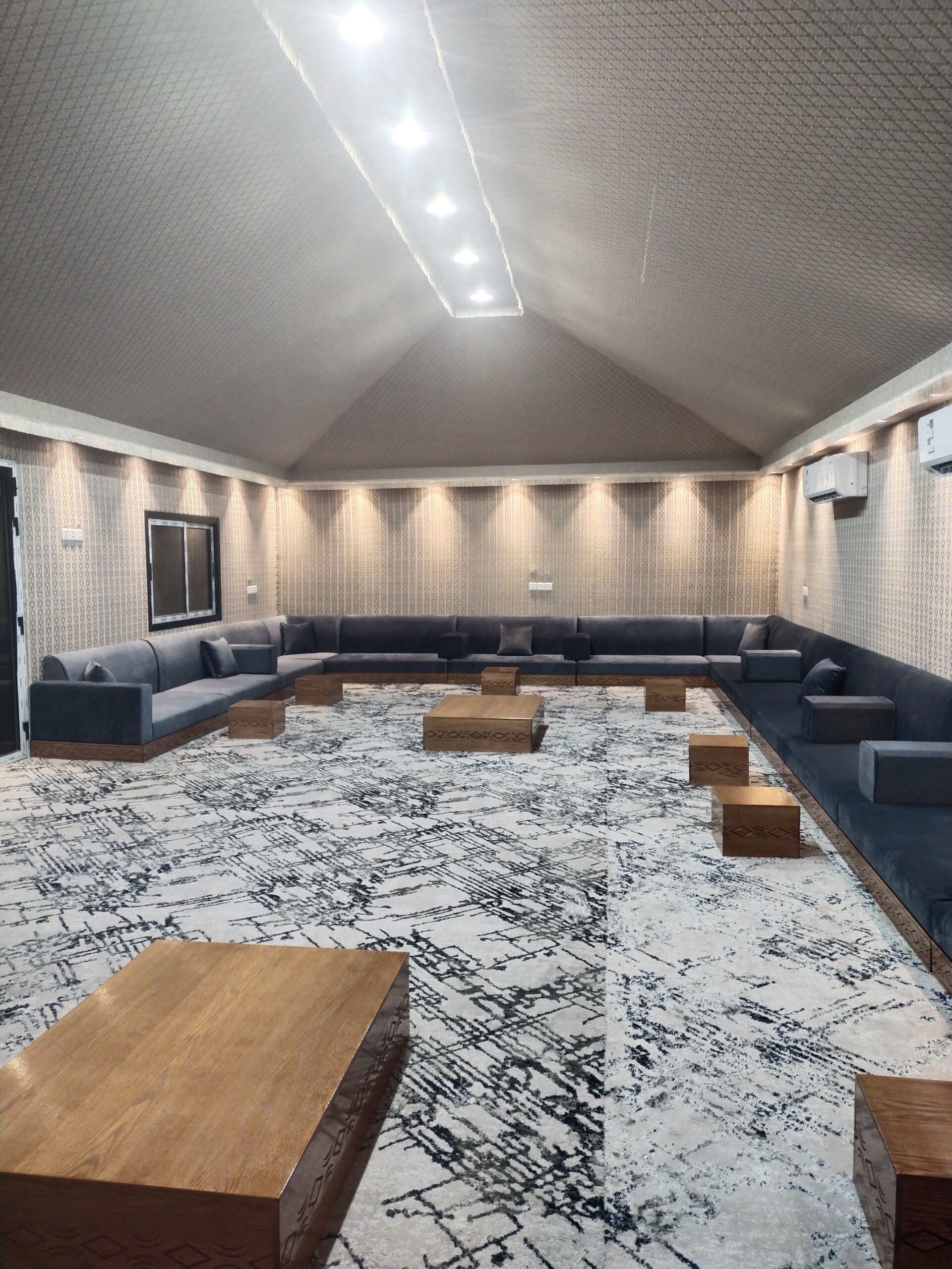 تفصيل خيام مظلات