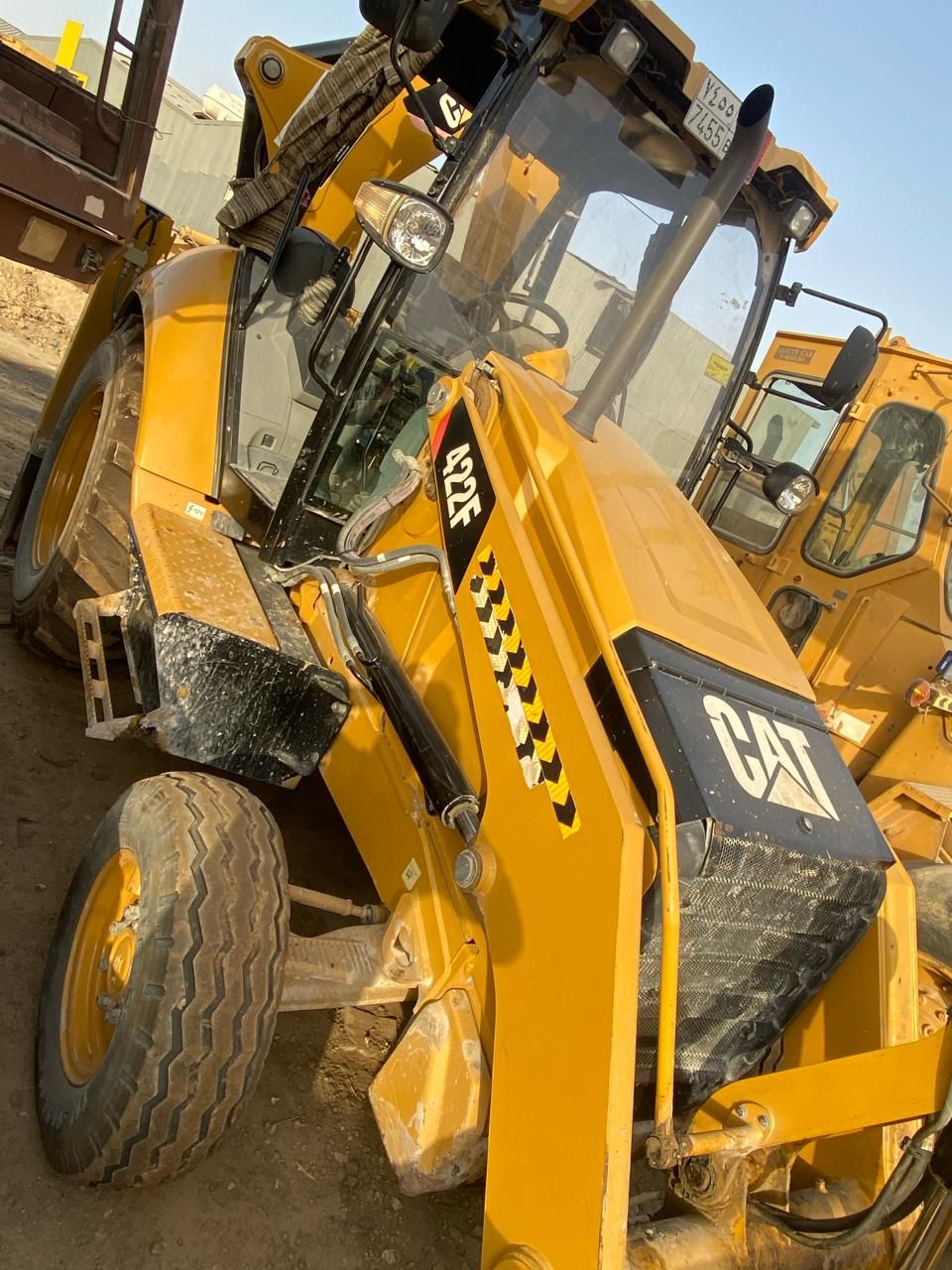 جيسبي عرجا باكهو رافعات شوكيه رافعات عمال للايجار