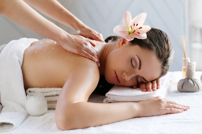 مساج استرخائی رجال و زوجین زیارات منزلیة