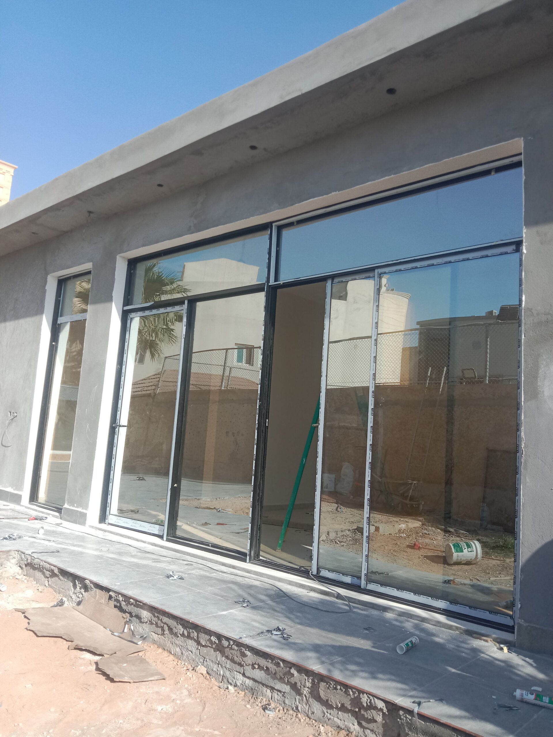 زجاج سكريت الرياض حي الياسمين حي العارض النرجس الص