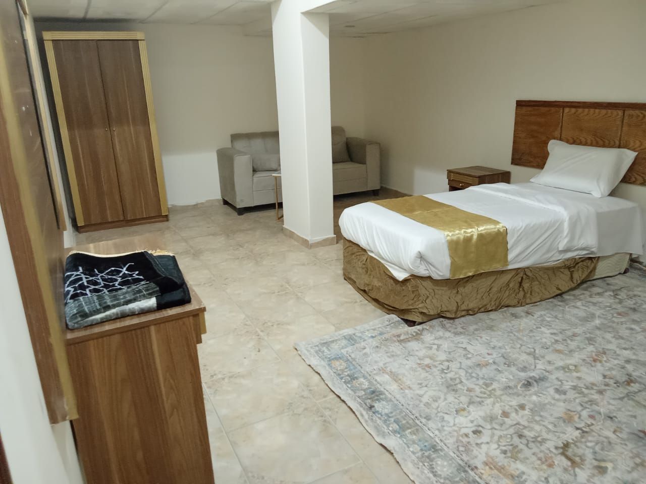 الخالديه خلف البنك الاهلي لشارع الملك عبد العزيز