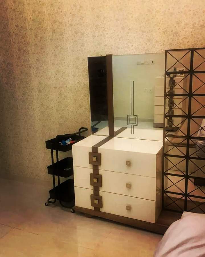 نقل عفش حفرالباطن مع الفك والتركيب غرف نوم مطابخ م