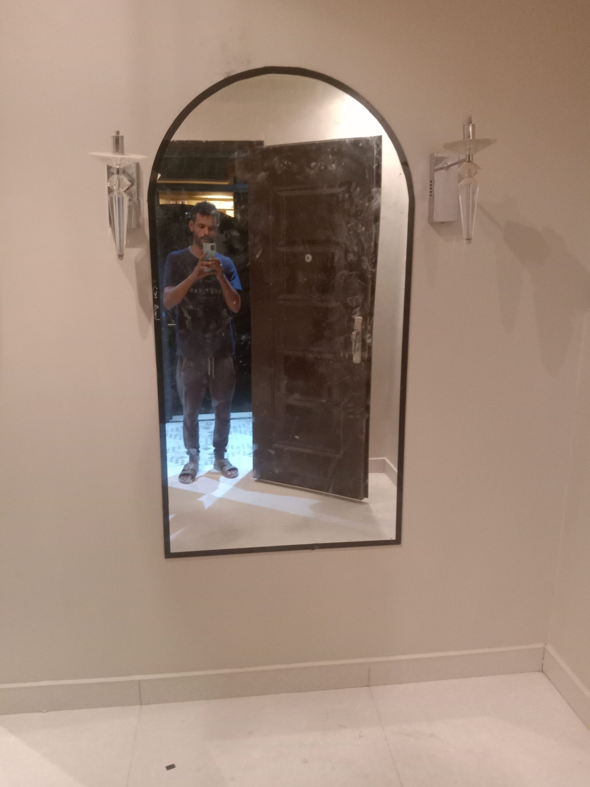 زجاج سكريت واجهات محلات