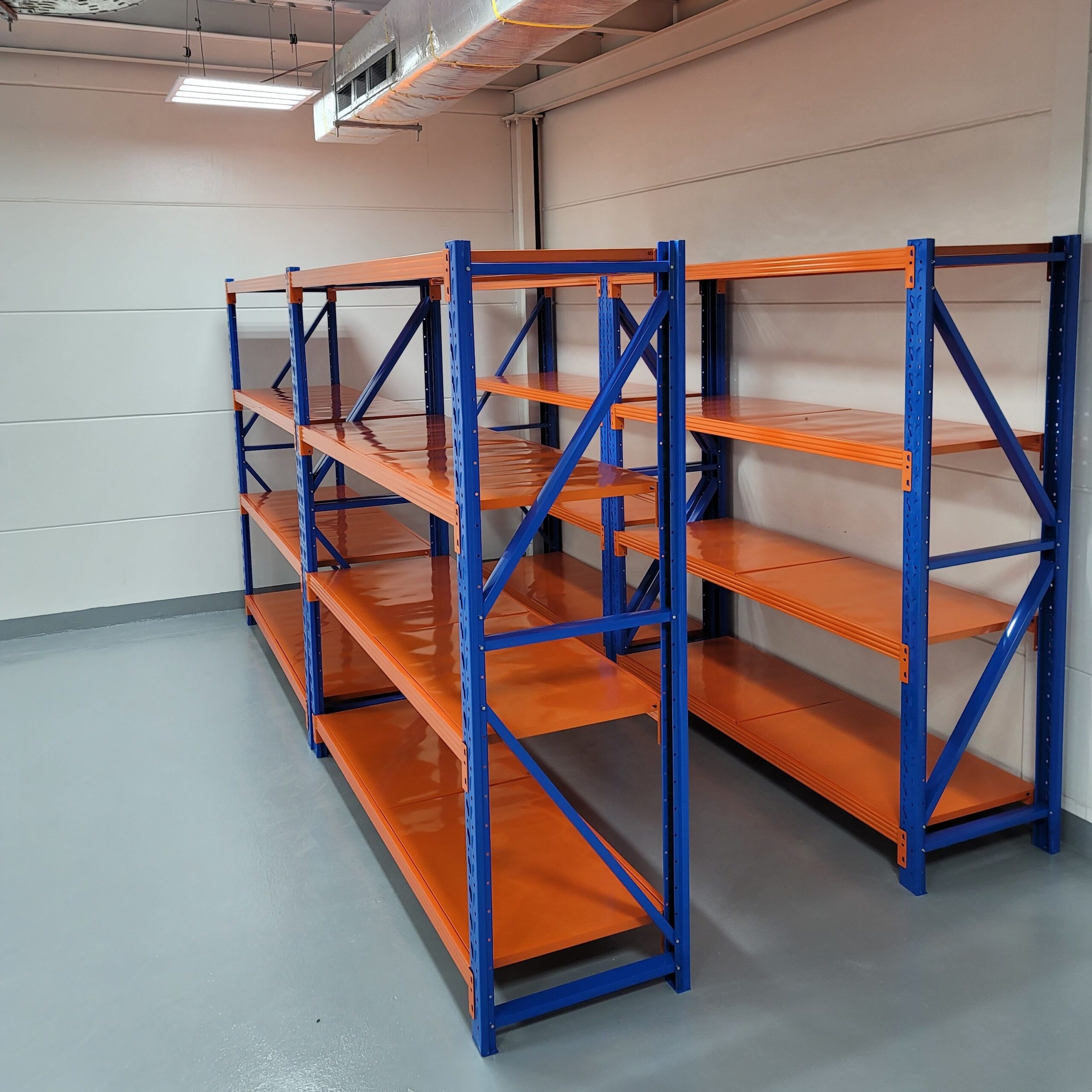 رفوف مستودعات دواليب تخزين رفوف محلات