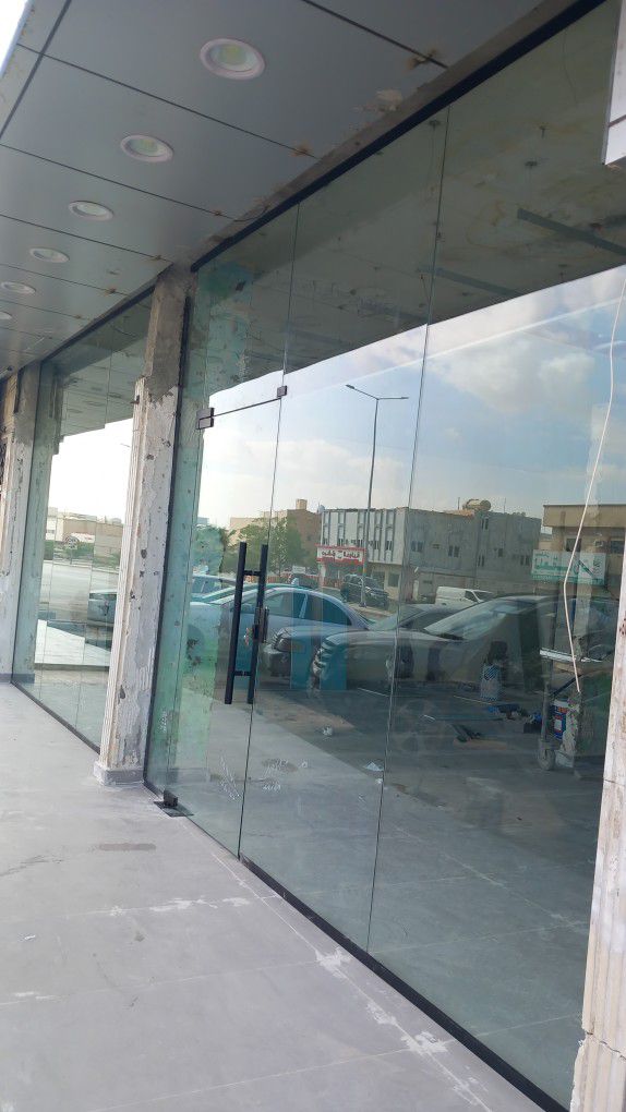 زجاج سكريت وكسوارت الزجاج