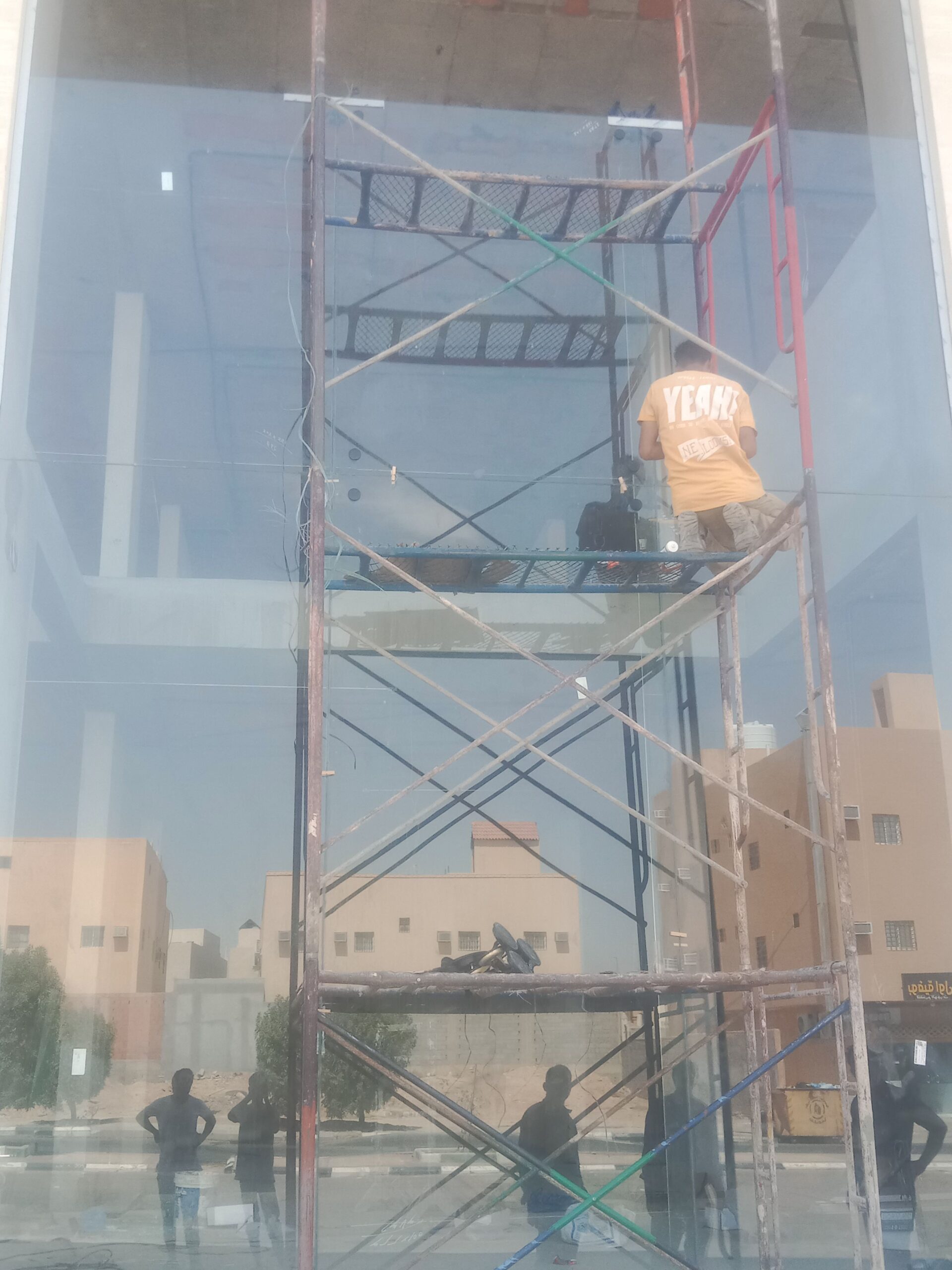 زجاج سكريت الرياض حي الياسمين حي العارض النرجس الص