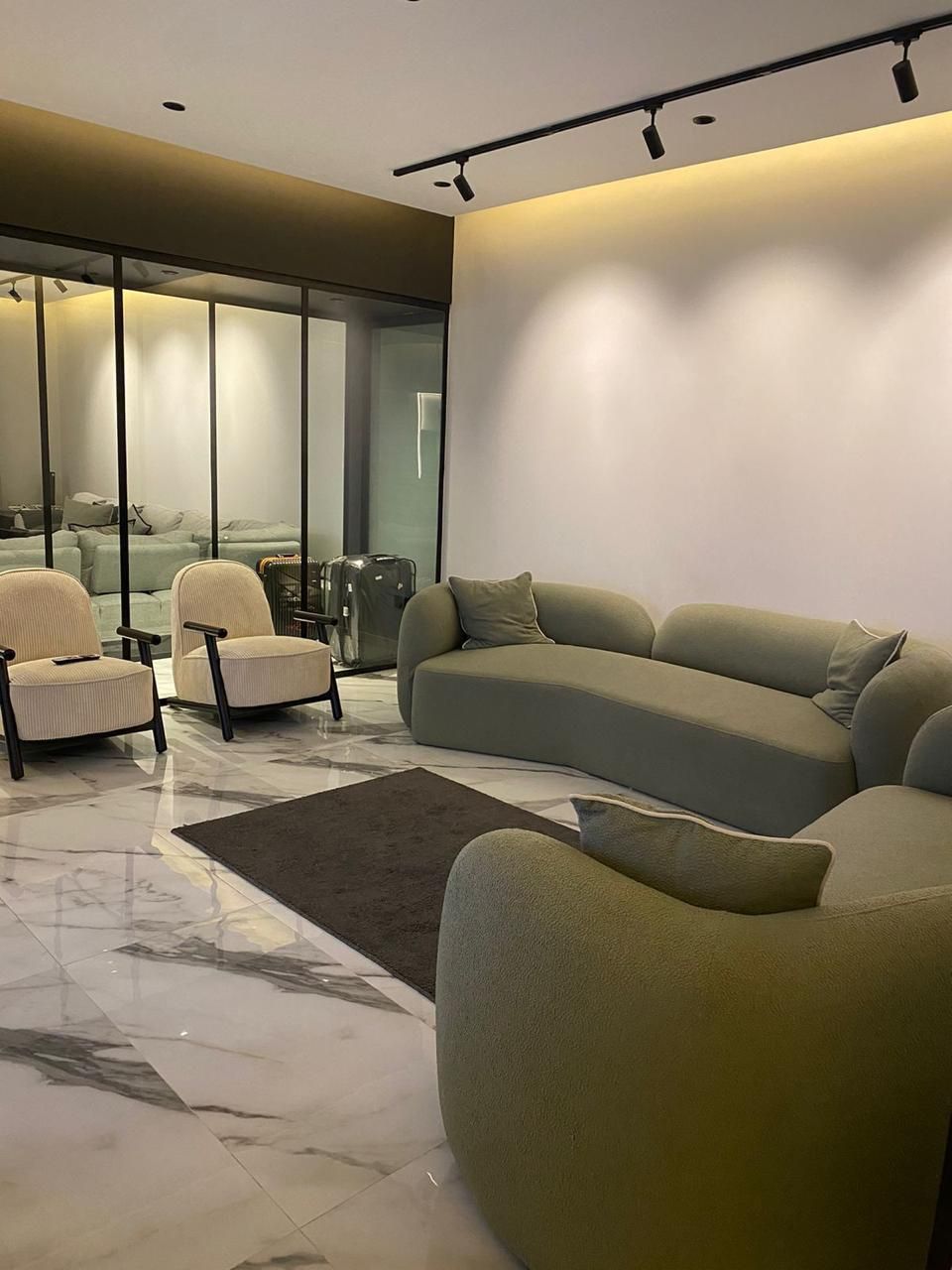 للبيــــــــع شقه حي العارض