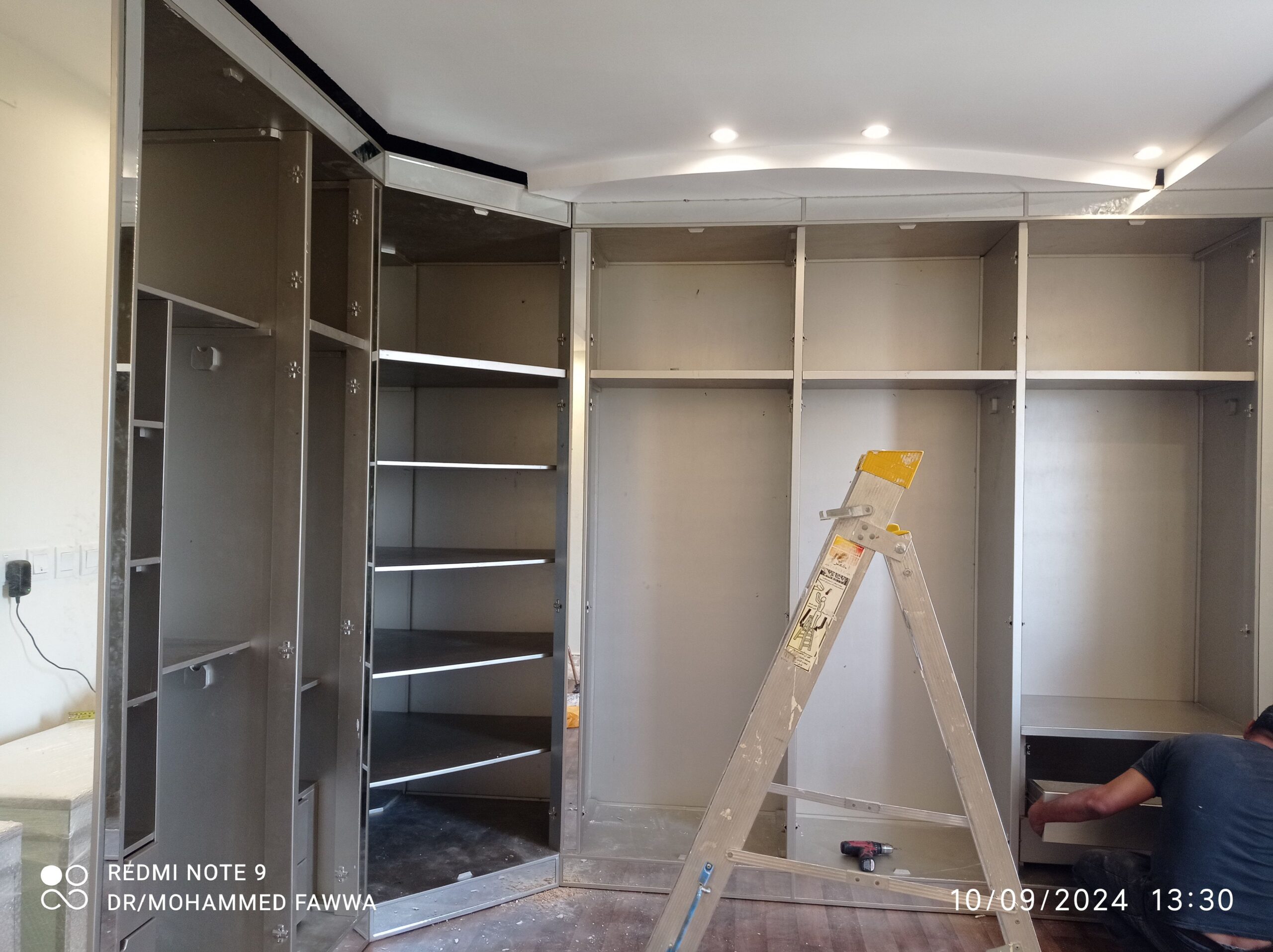 فك وتركيب غرف نوم