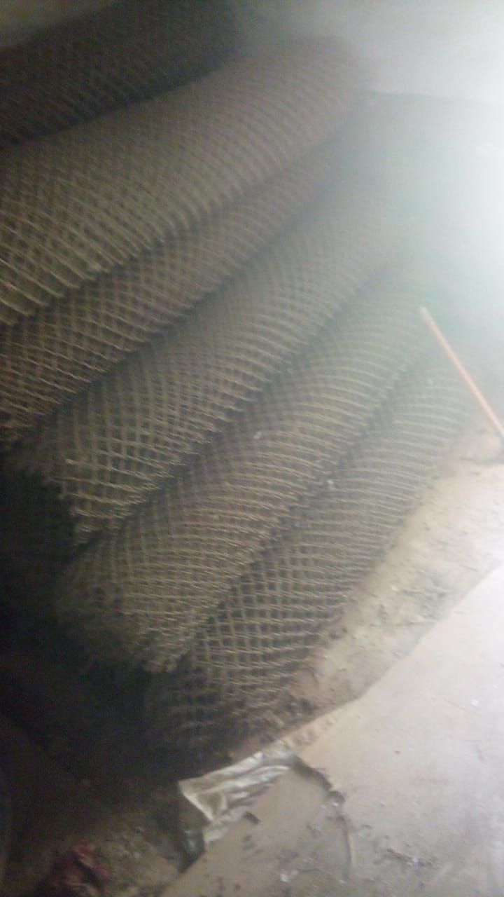 شبوبك قديم مربعات صغيره ١٢قطعه