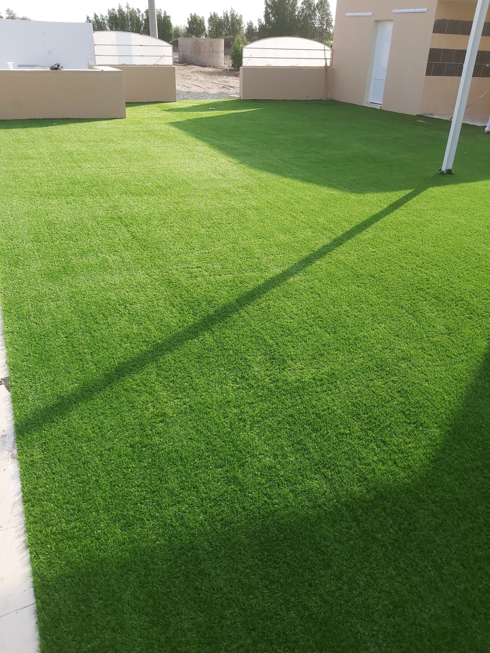 العشب الصناعي، ملاع