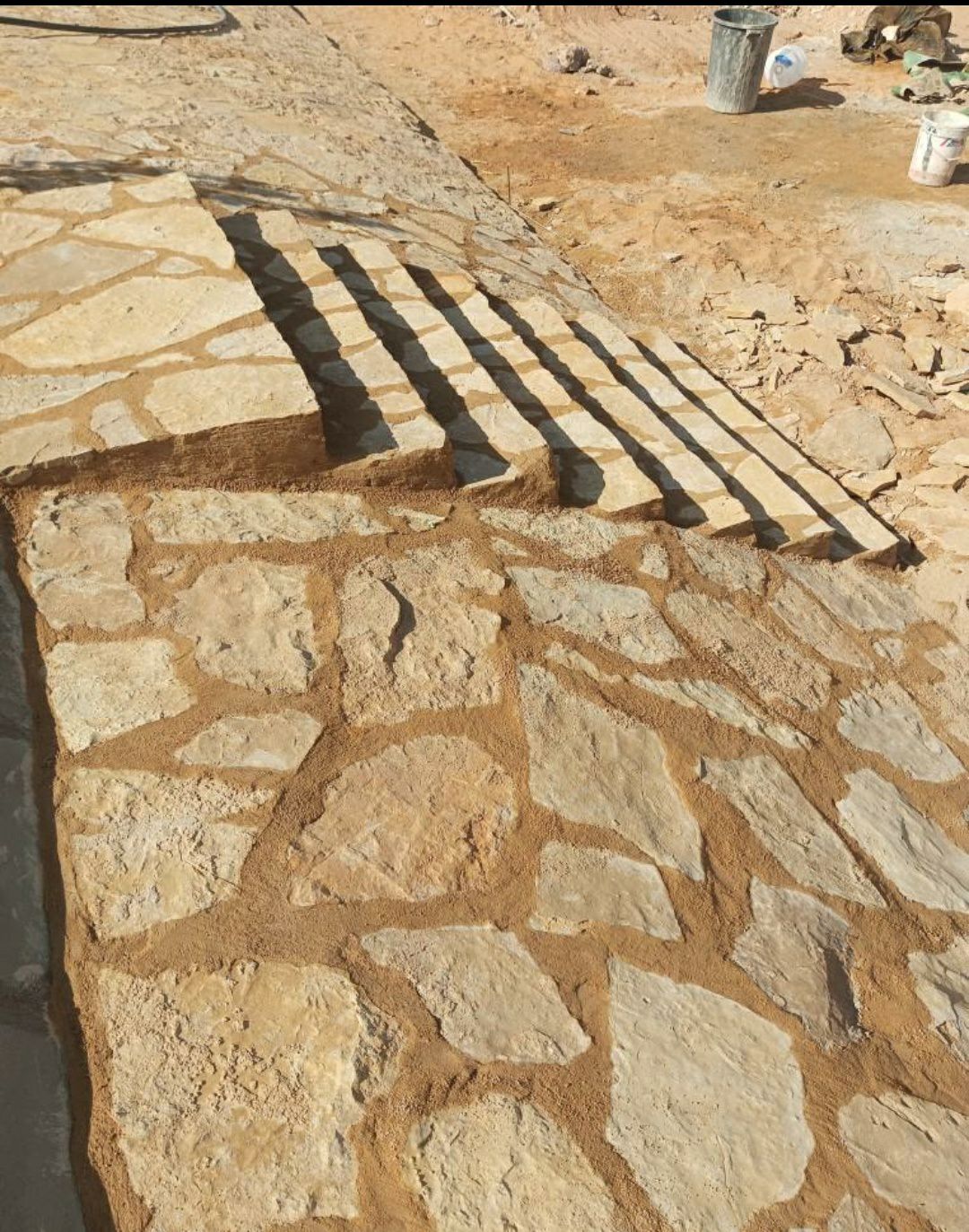 مقاول حجر سرامیک برسلان رخام بالریاض 0560881544