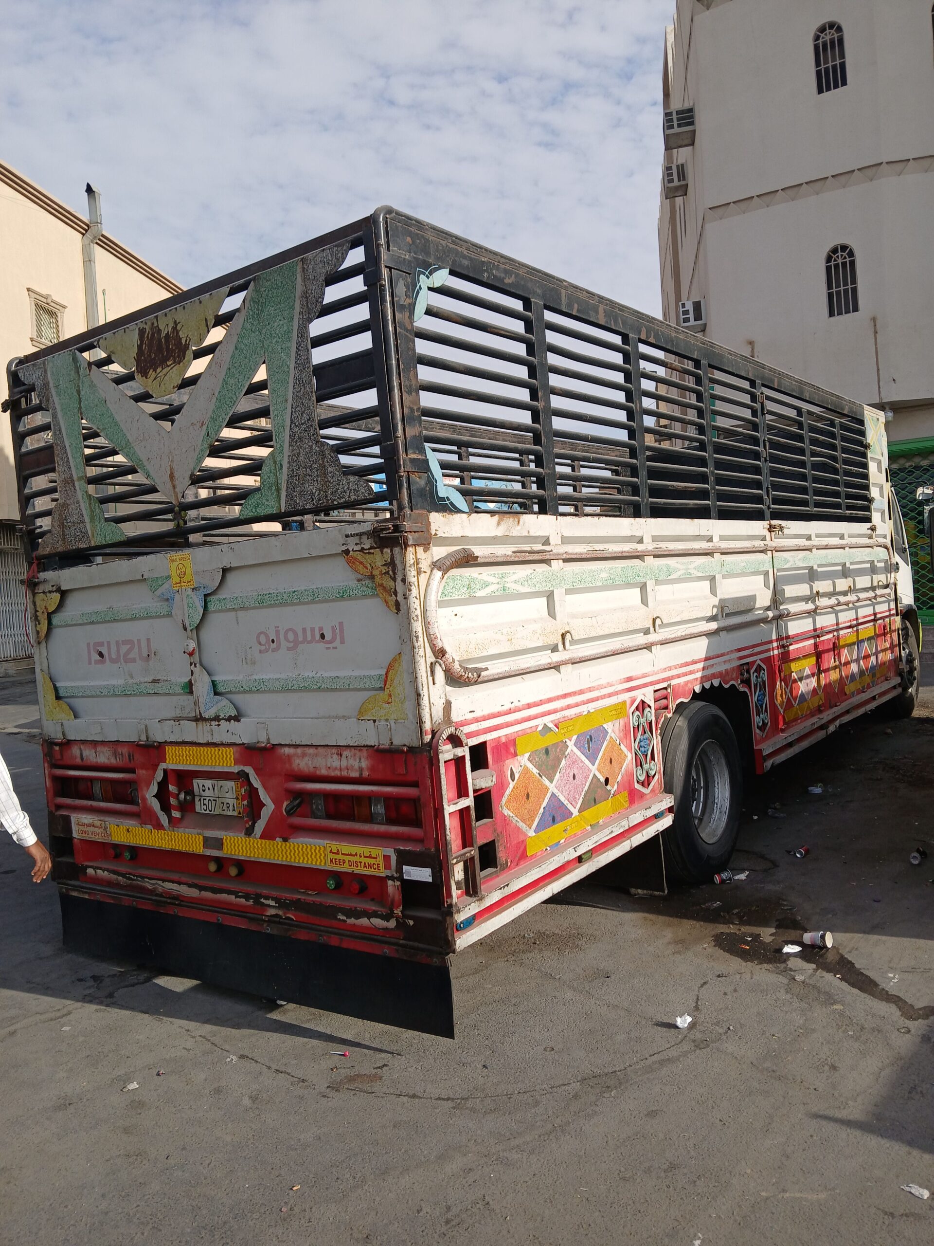 لوري نقل عفش من الرياض الى الخرج 0َ537486934