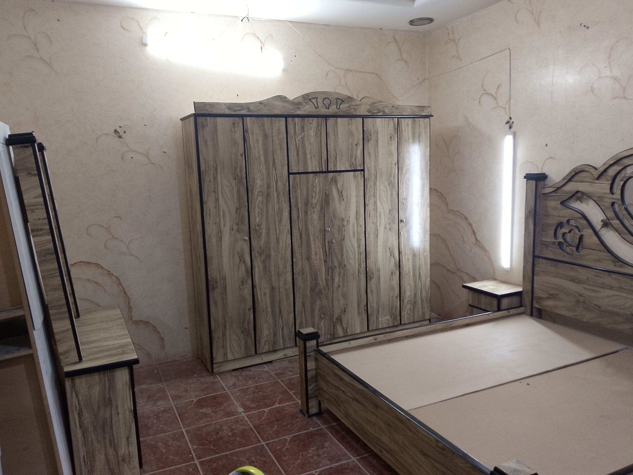 غرفة نوم شبه جديد في الرياض