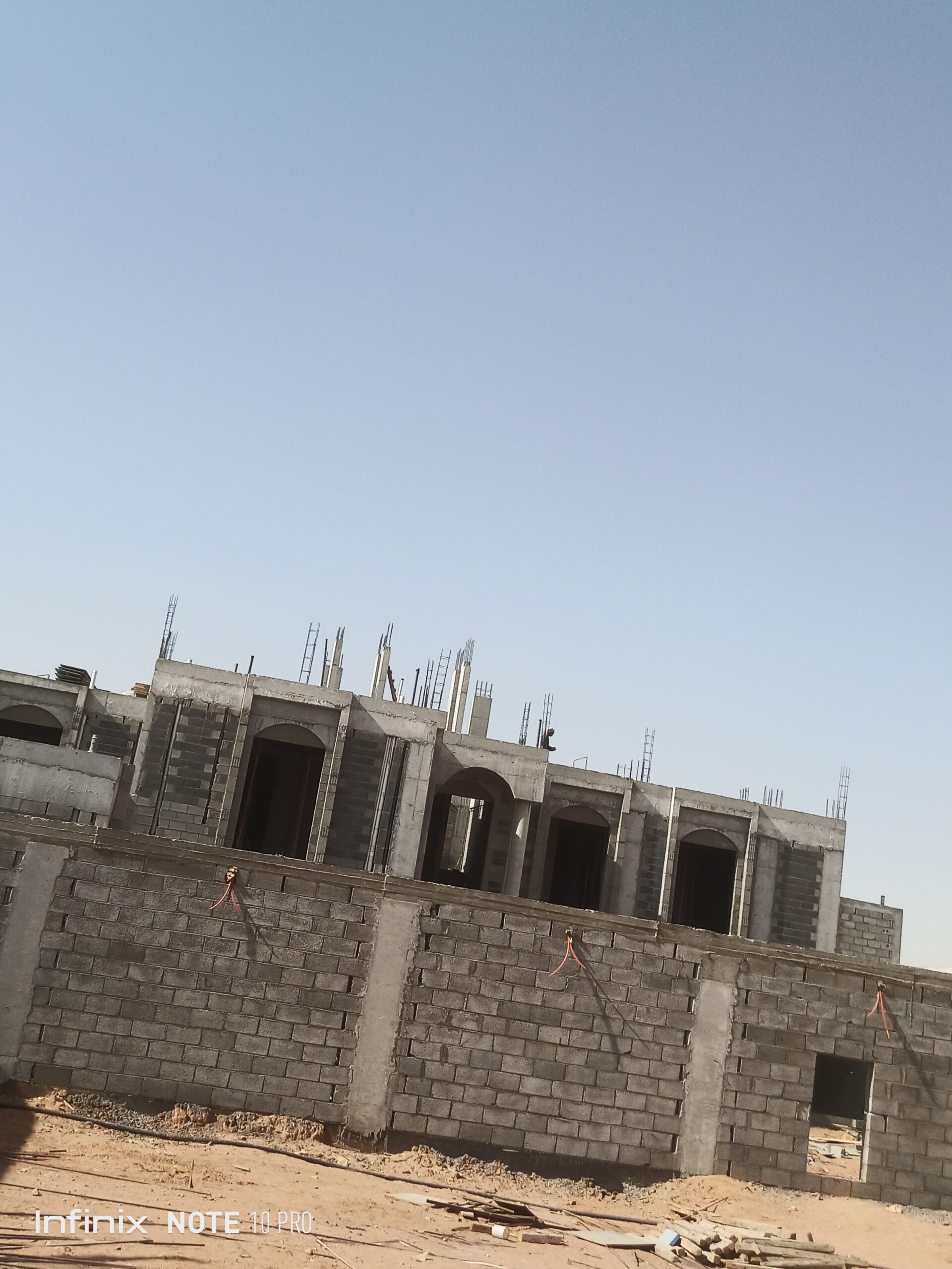 مقاولات العامه