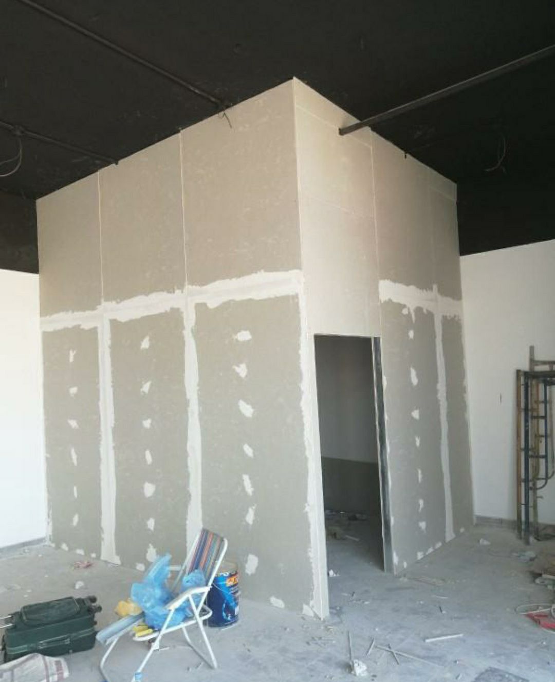 مقاول حجر اسمنٹ بورد جبسم بورد 0560881544