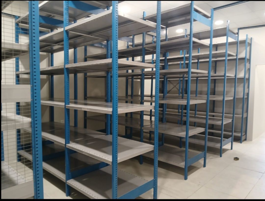 رفوف مستودعات رفوف تخزين منزليه رفوف محلات