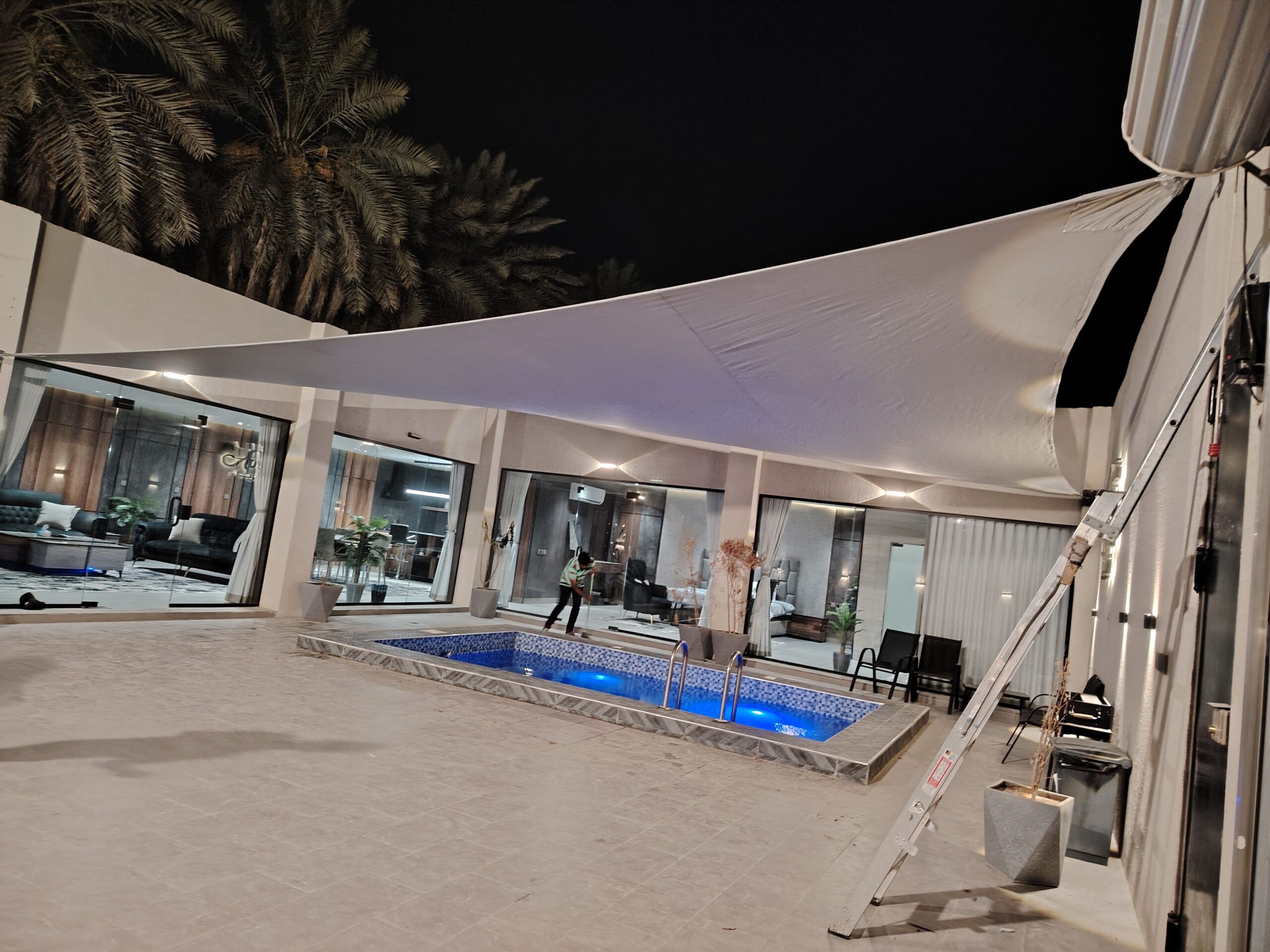 خيام مضلات سواتر برجولات الأحساء