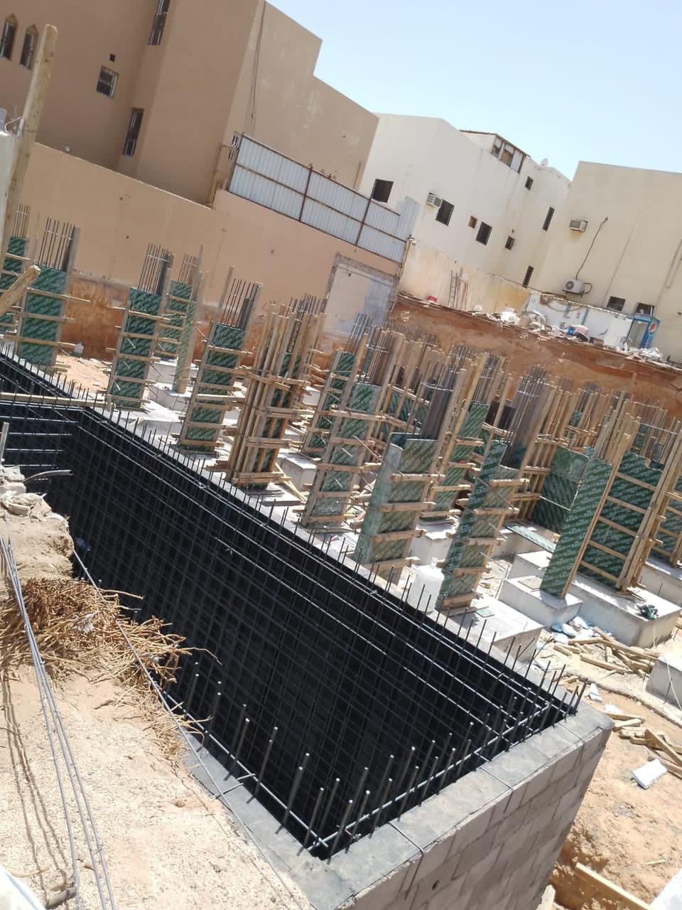 مقاول ملاحق بسعر فارق عن السوق