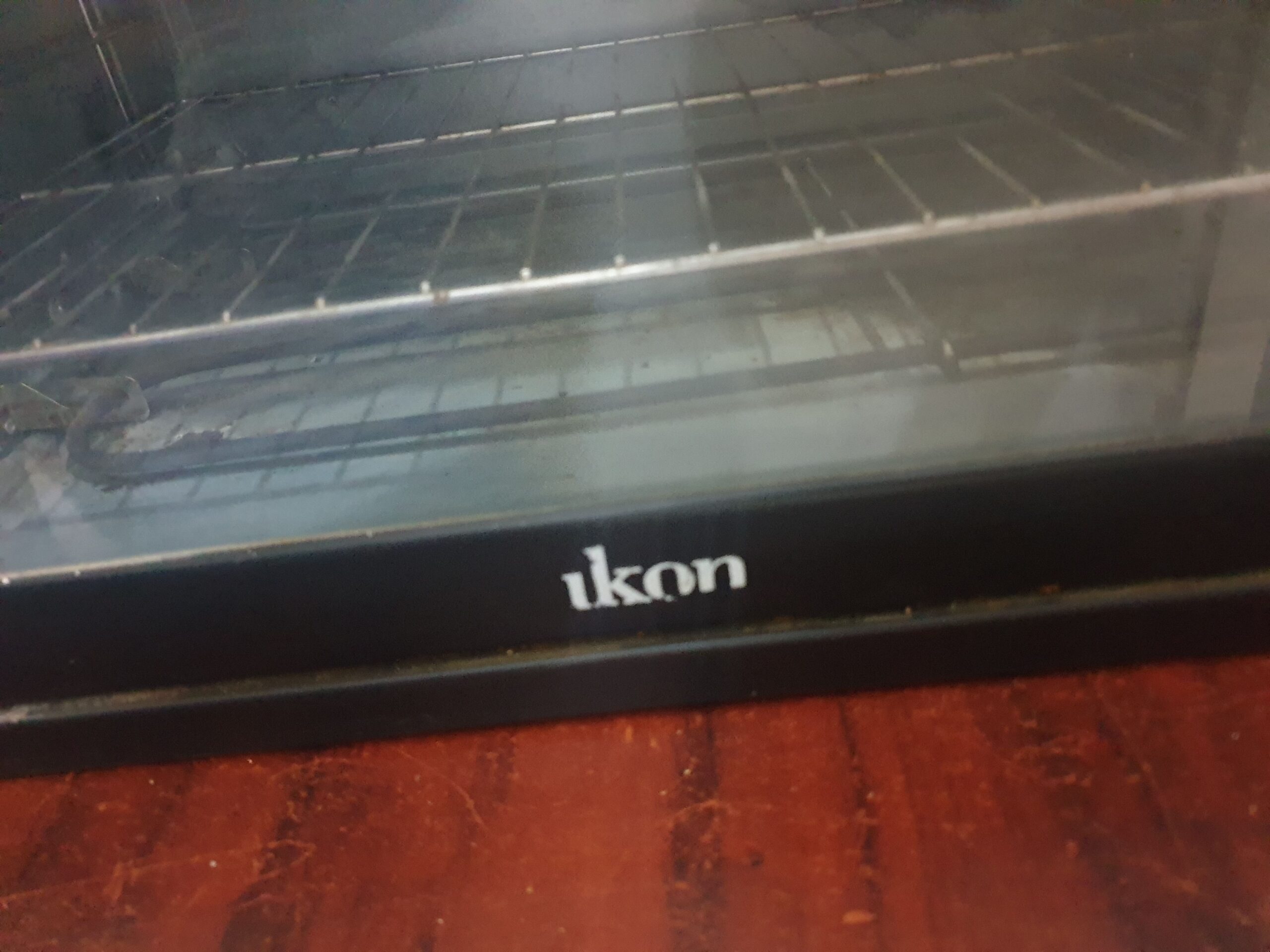 فرن كهربائي شغال