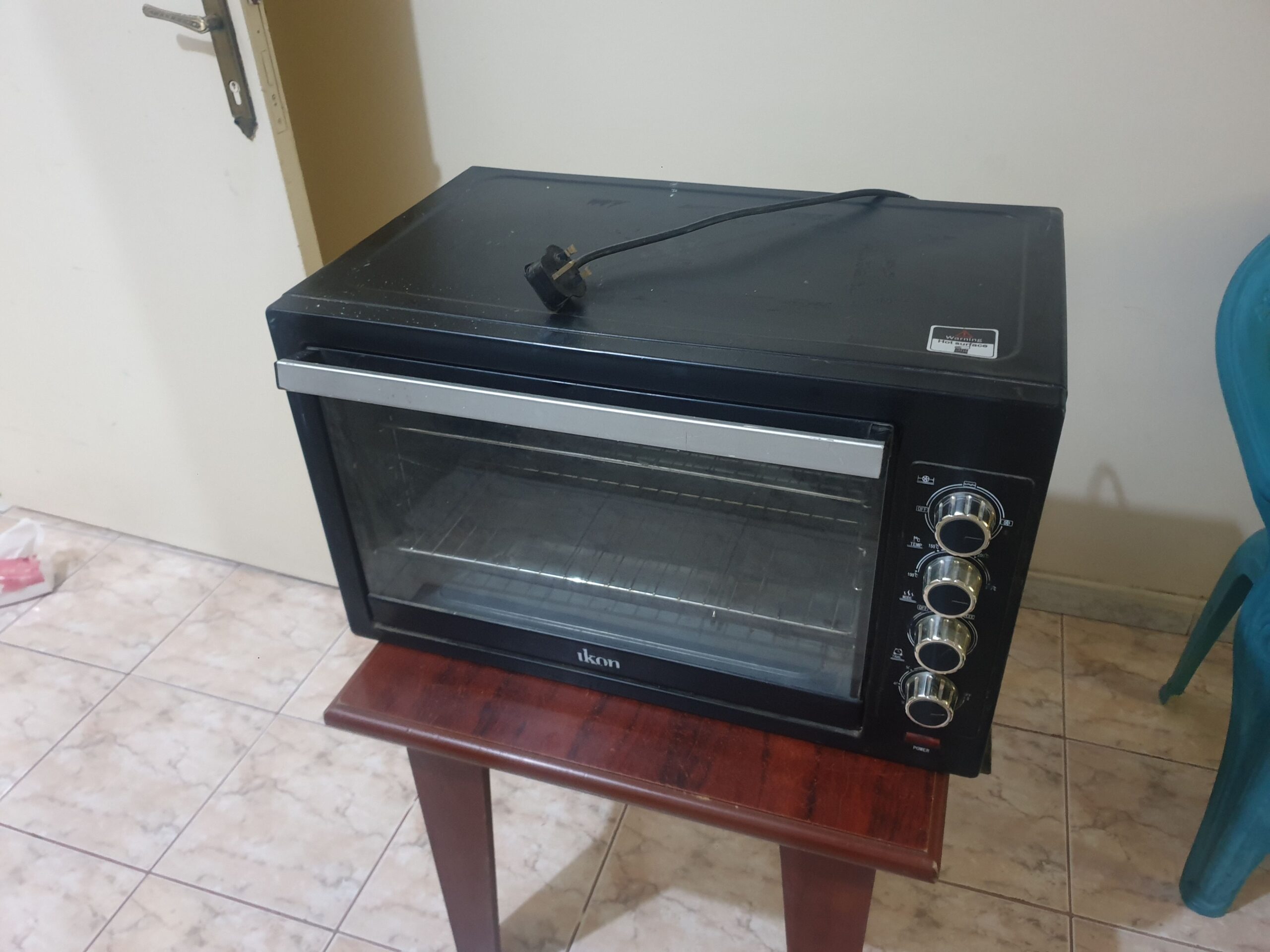 فرن كهربائي شغال