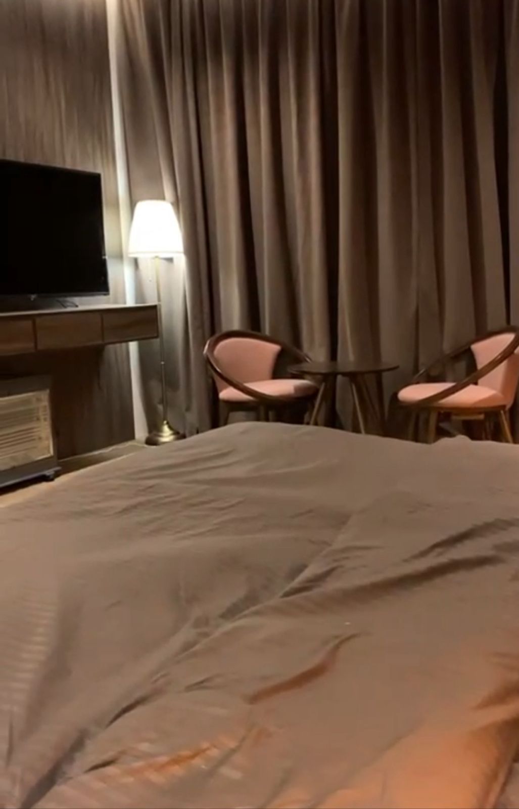 للبيــــــــع فيلا مساحة ٢١٠ حي العليا