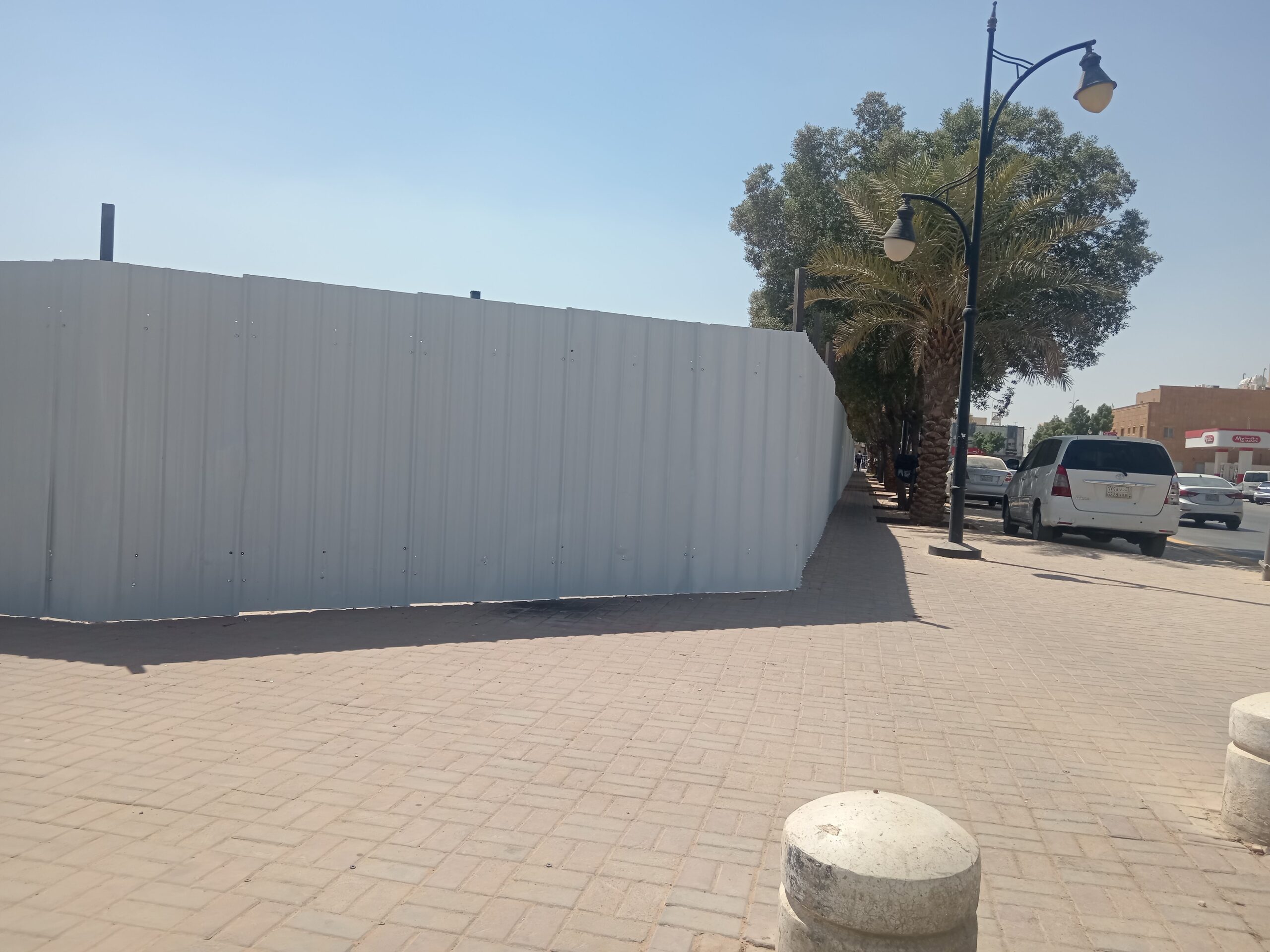 مظلات وسواتر أعمال حداده تسوير أراضي