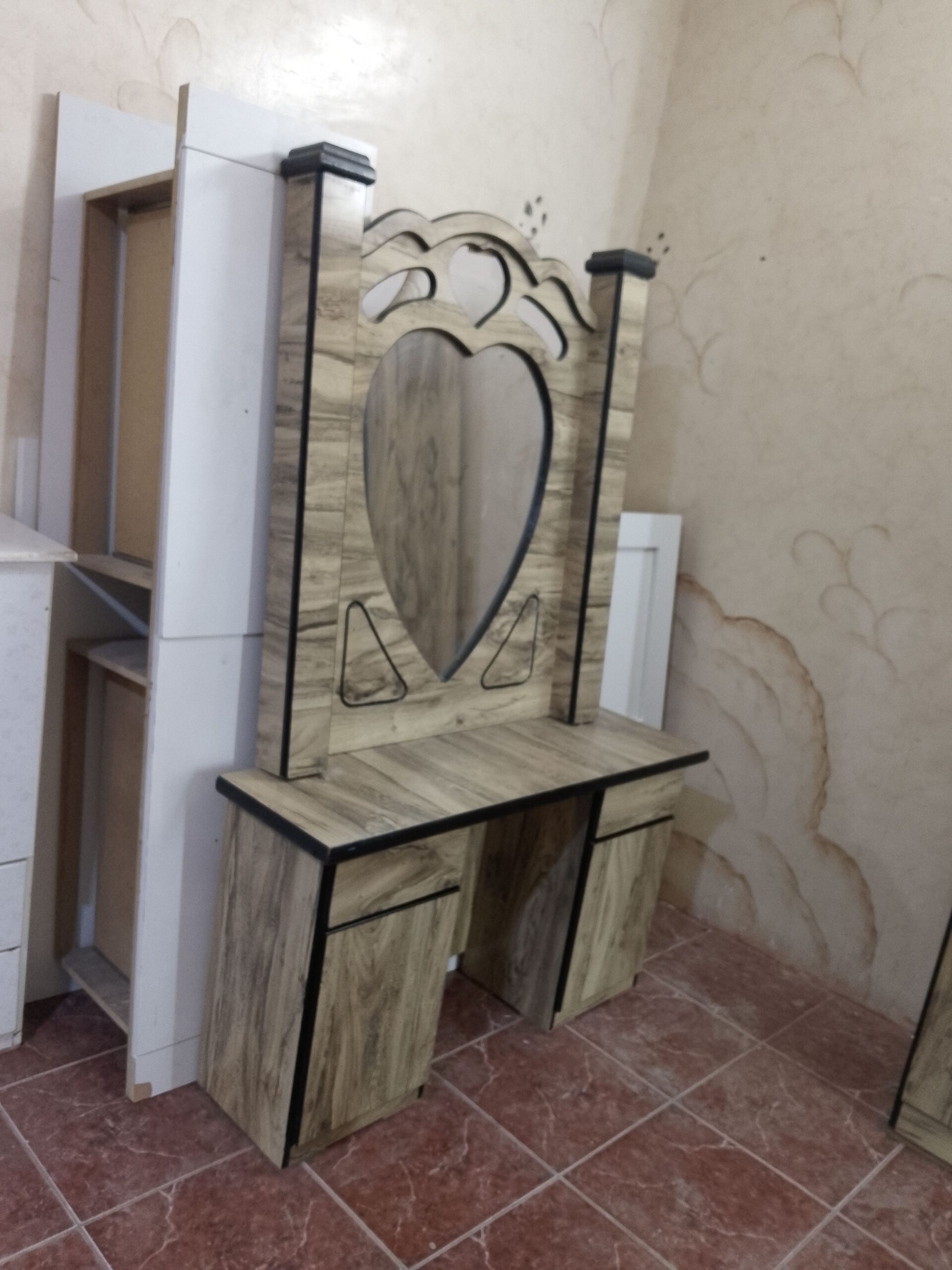 غرفة نوم شبه جديد في الرياض