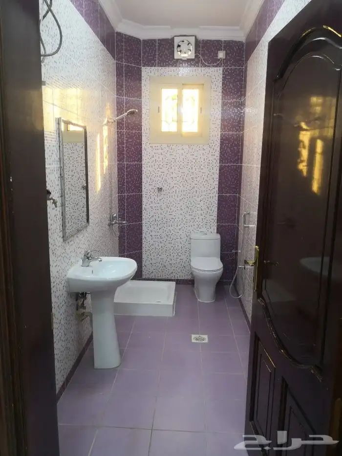 المدينة المنورة حي شوران شقه للايجار جديده