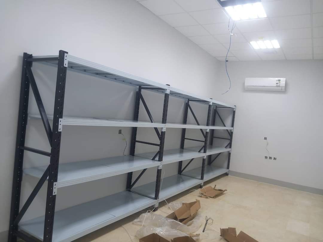 رفوف مستودعات رفوف تخزين منزليه رفوف محلات رفوف بق