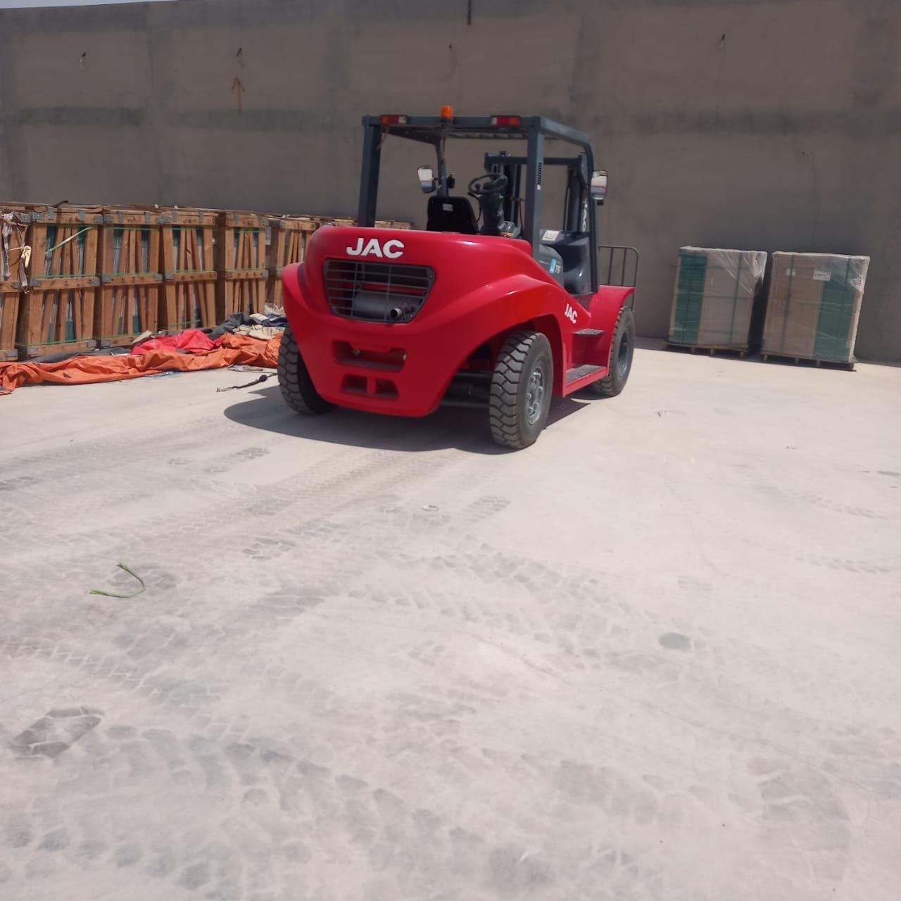 سيزر لفت ومان لفت جميع الأحجام رافعات شوكيه للايجا