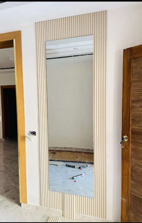 معلم دهانات وديكورات جده