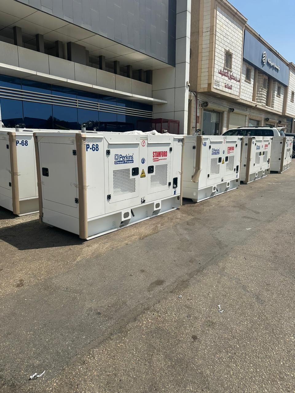 صيانه مولدات جنريترات أعمال الكهرباء