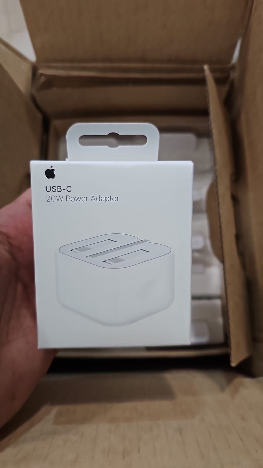 اكسسوارات ابل الاصلية