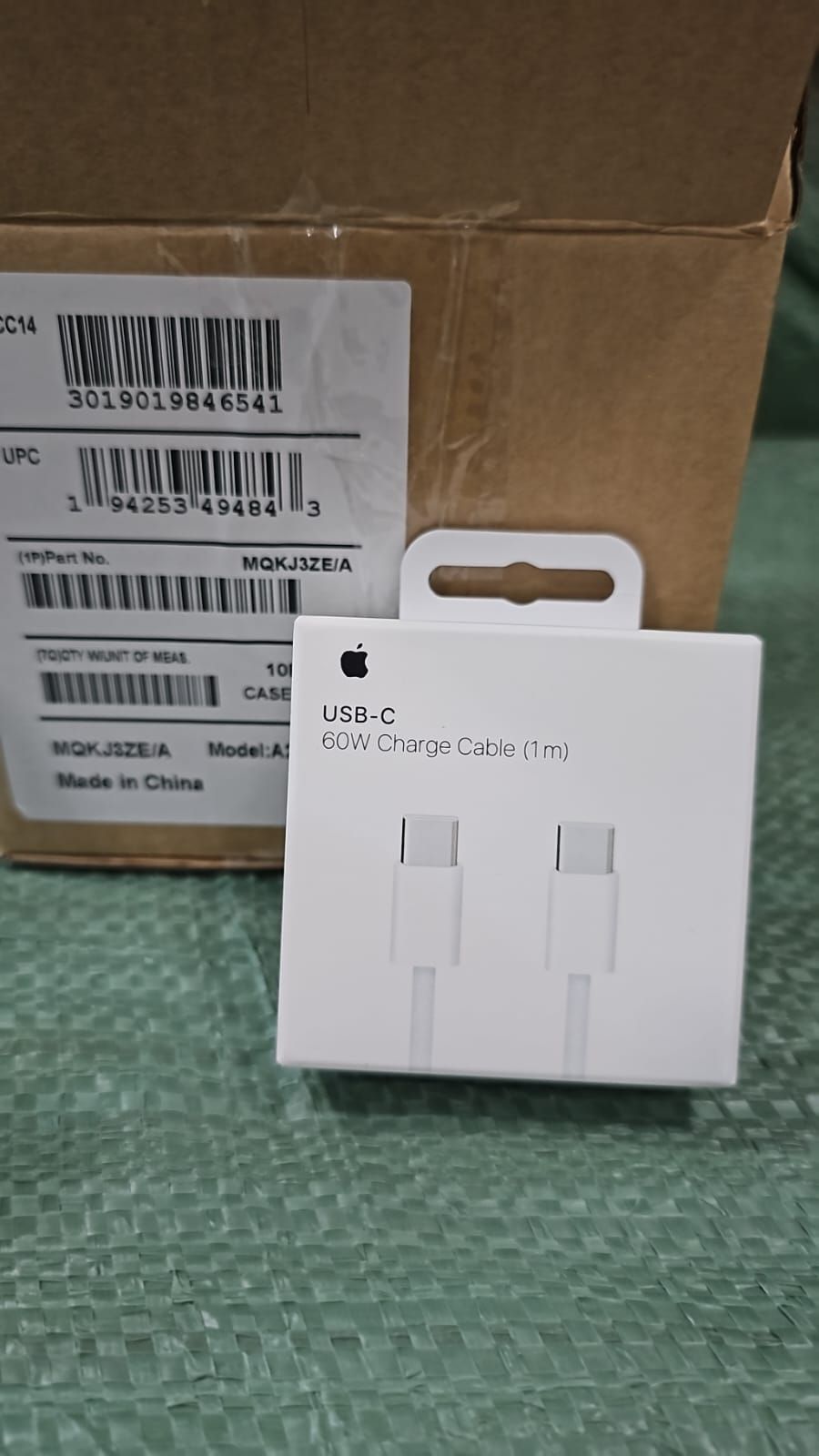 اكسسوارات ابل الاصلية