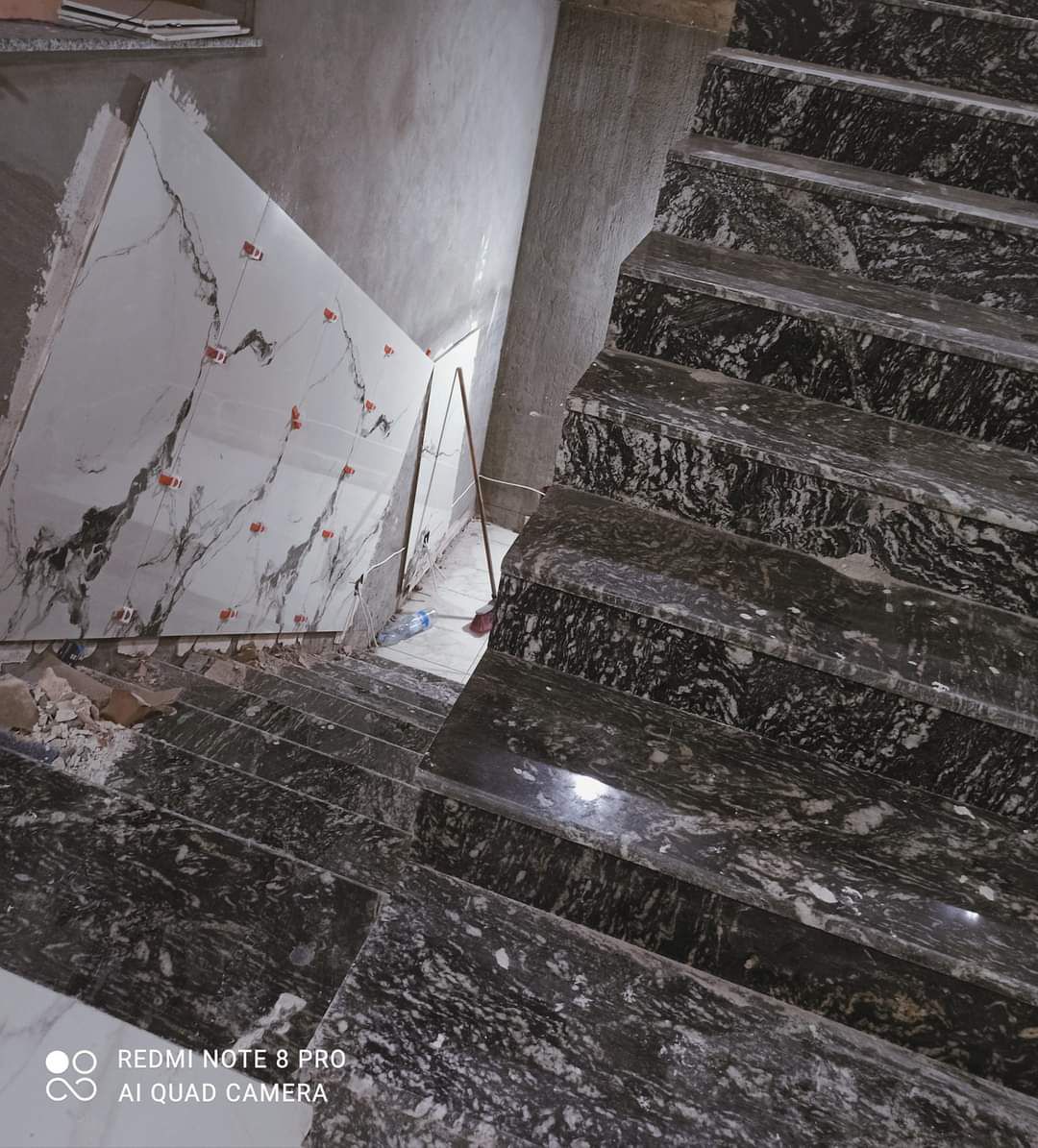 معلم سراميك وتكسير وترميم في مكه