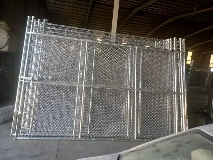 زراعه نخيل العربي والواشنطني وتركيب سياج الشبك ‏‪0