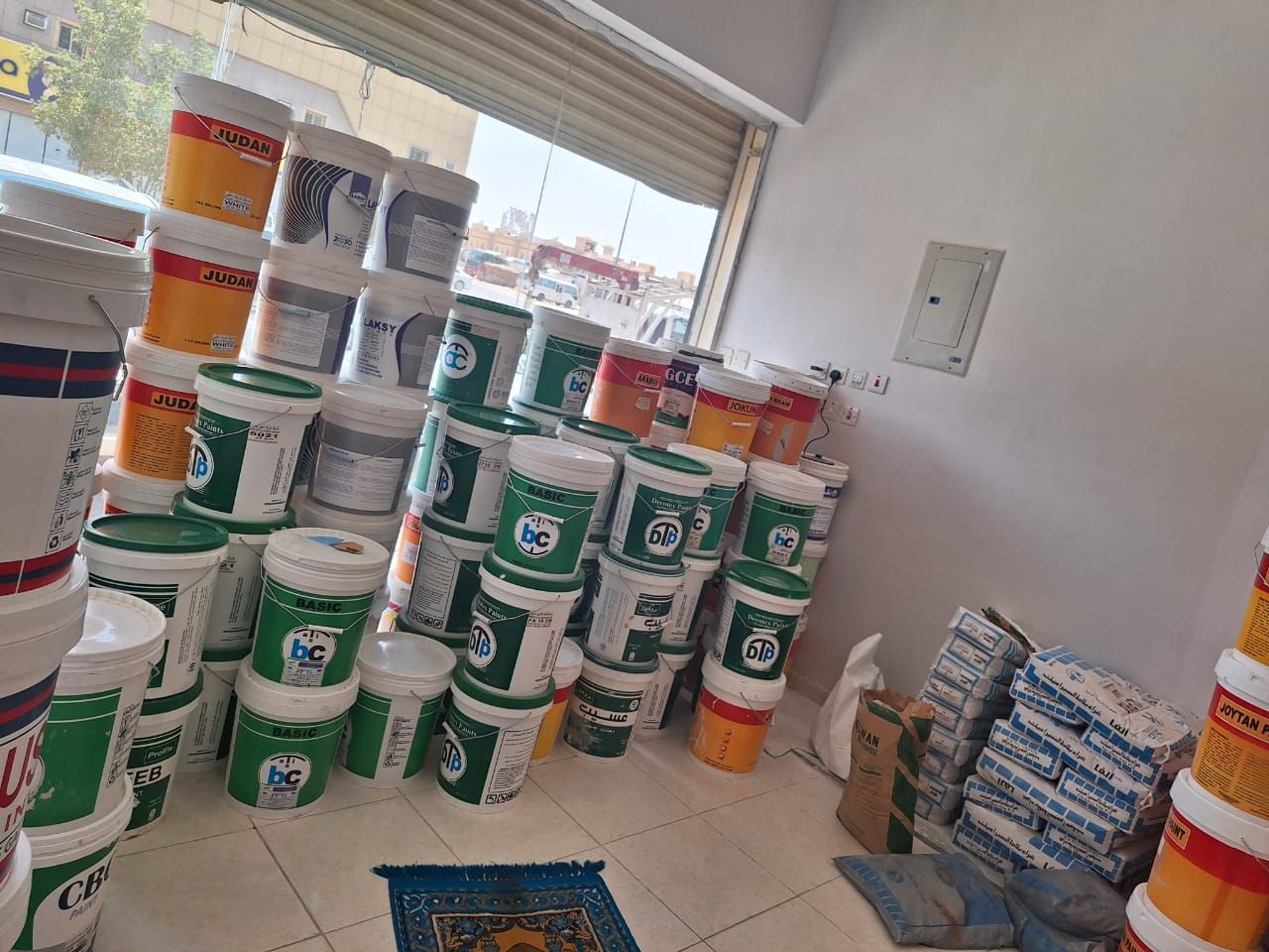 دهانات النسيم الشرقي الغربي بويات النسيم