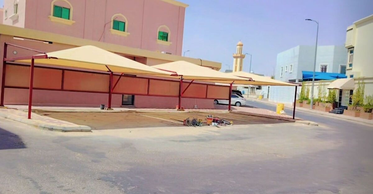 خيام مضلات سواتر برجولات الأحساء