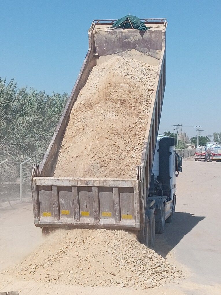 شيول للايجار تحميل مخلفات حفريات يوجد تريلات بريده
