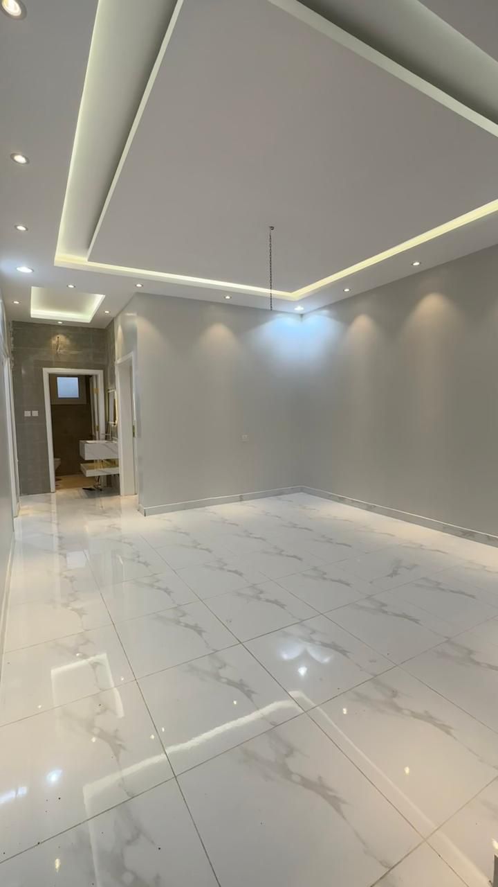 شقه للايجار حي الدفاع المدنيه