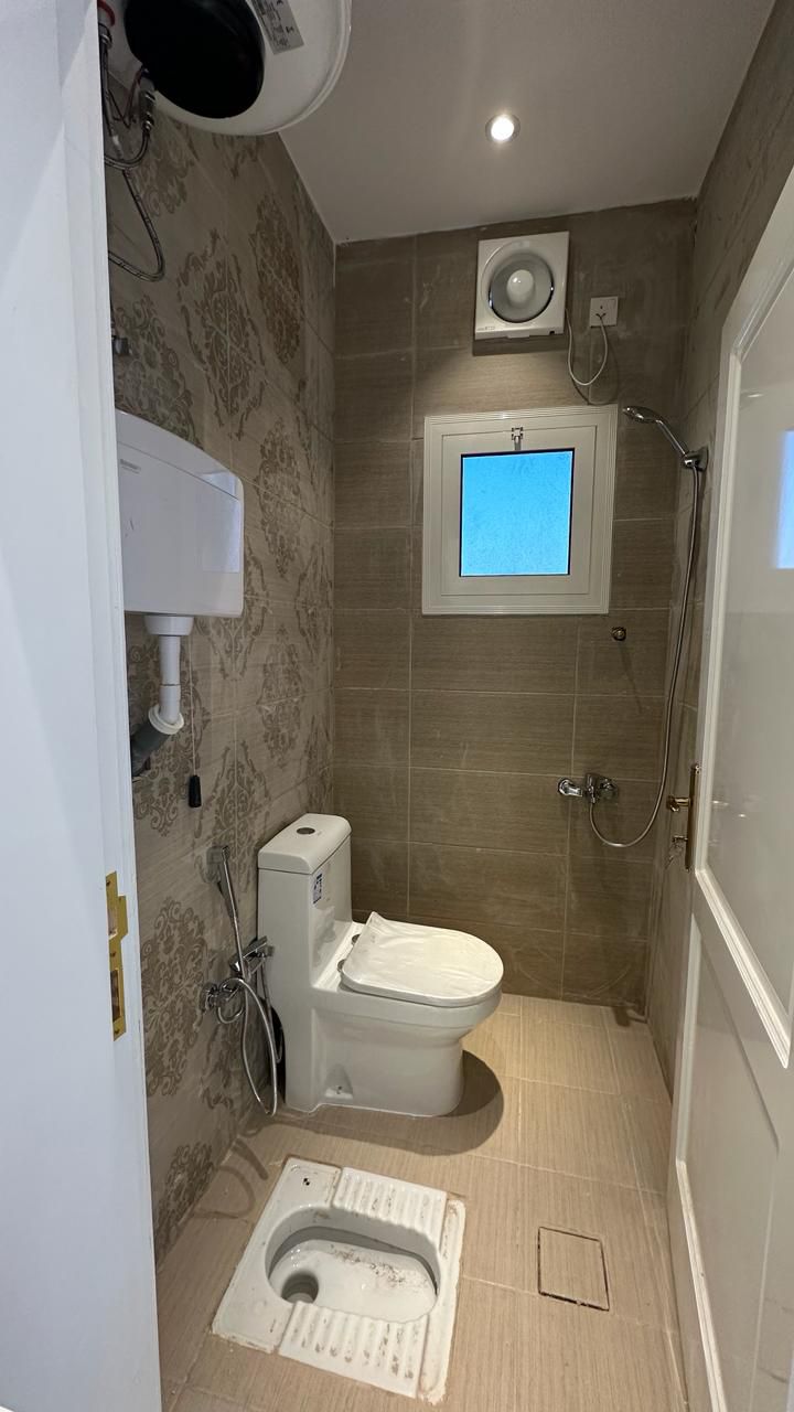 شقه للايجار حي الدفاع المدنيه